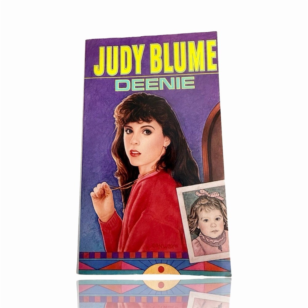 Deenie by Judy Blume Paperback Laurel-Leaf Library 1991 Reprint Vintage